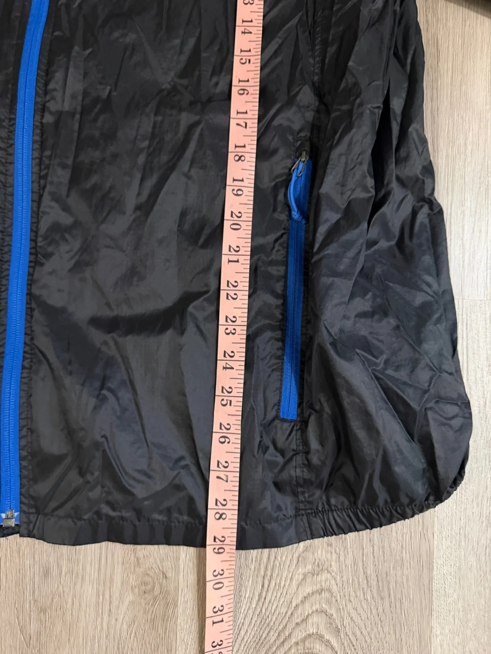The North Face Black Ski/Snow Jacket with Blue Accents